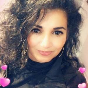 Meet your Posher, Mariela